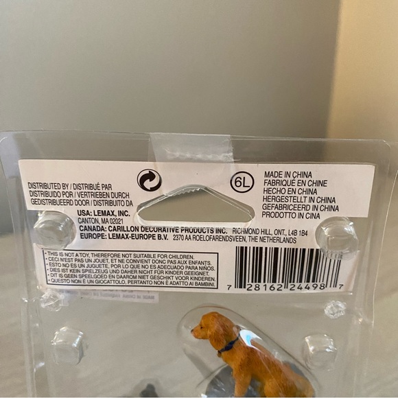 2012 Lemax Christmas Village Collection Animal Accessory Dog Food & Raccoons - Picture 3 of 5